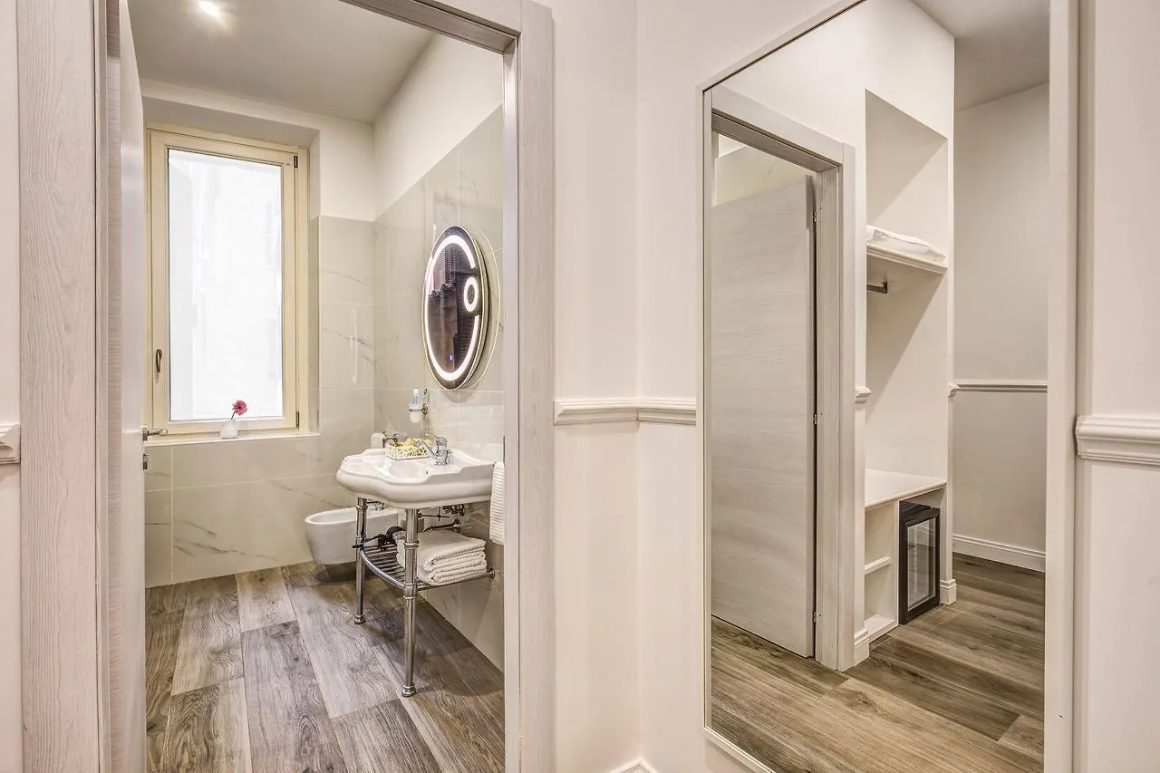 Piazza Di Spagna Just For Us Rome Guest house