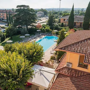 https://gardenia-sirmione.it-lombardy.com
