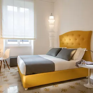 Pensión Belli36rooms Near Spanish Step And Vatican, Roma